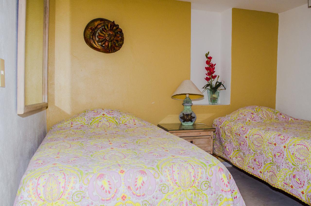 Enna Inn Ixtapa Departamentos Vista Al Mar Bagian luar foto
